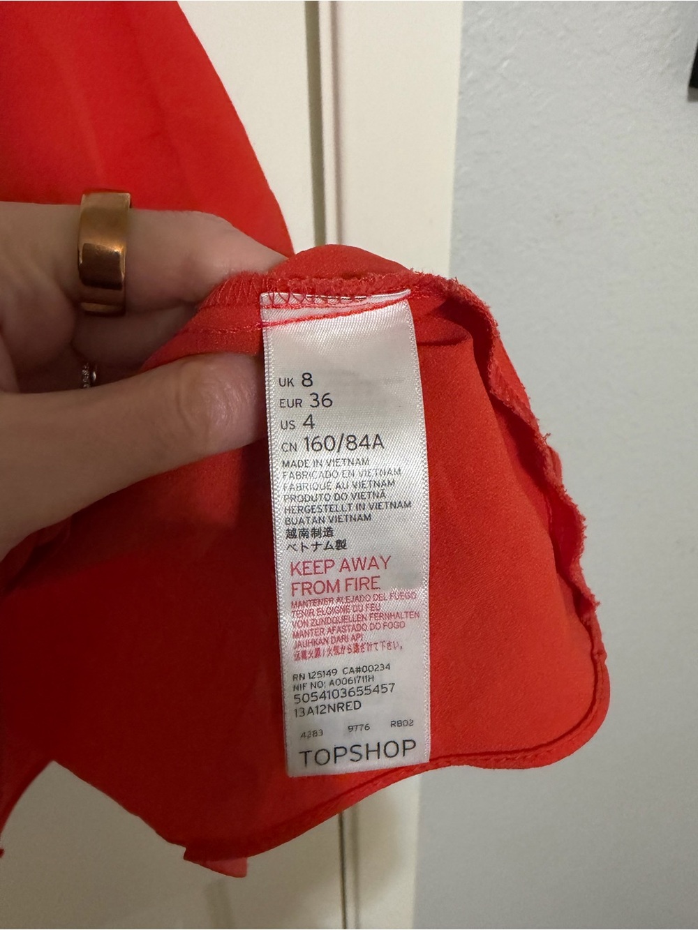 Topshop Red Scallop-Edge Camisole - Picture 4 of 4